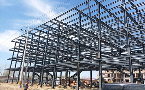 环县环县钢结构厂房屋面选材指南:确保性能与经济性的完美结合 环县环县钢结构厂房屋面选材指南:确保性能与经济性的完美结合